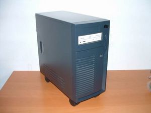 Dual PIII Xeon 600MHz/1 Mb Cache med 256 Reg. ECC 